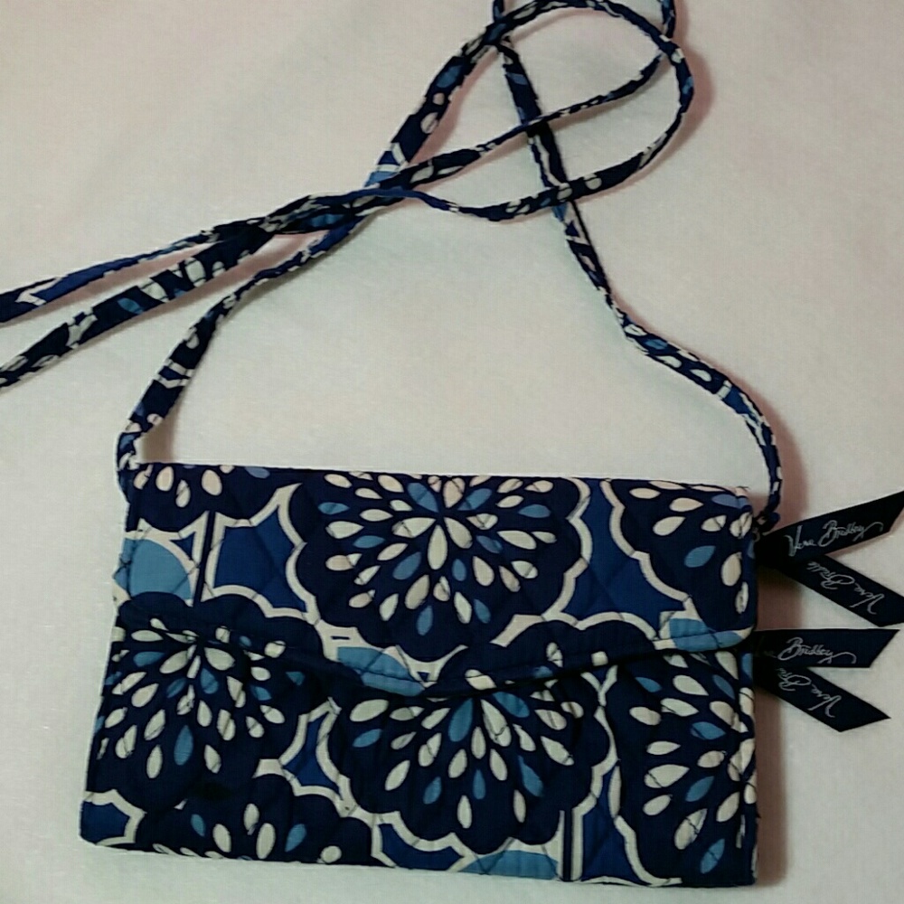NWOT Vera Bradley Wallet Crossbody